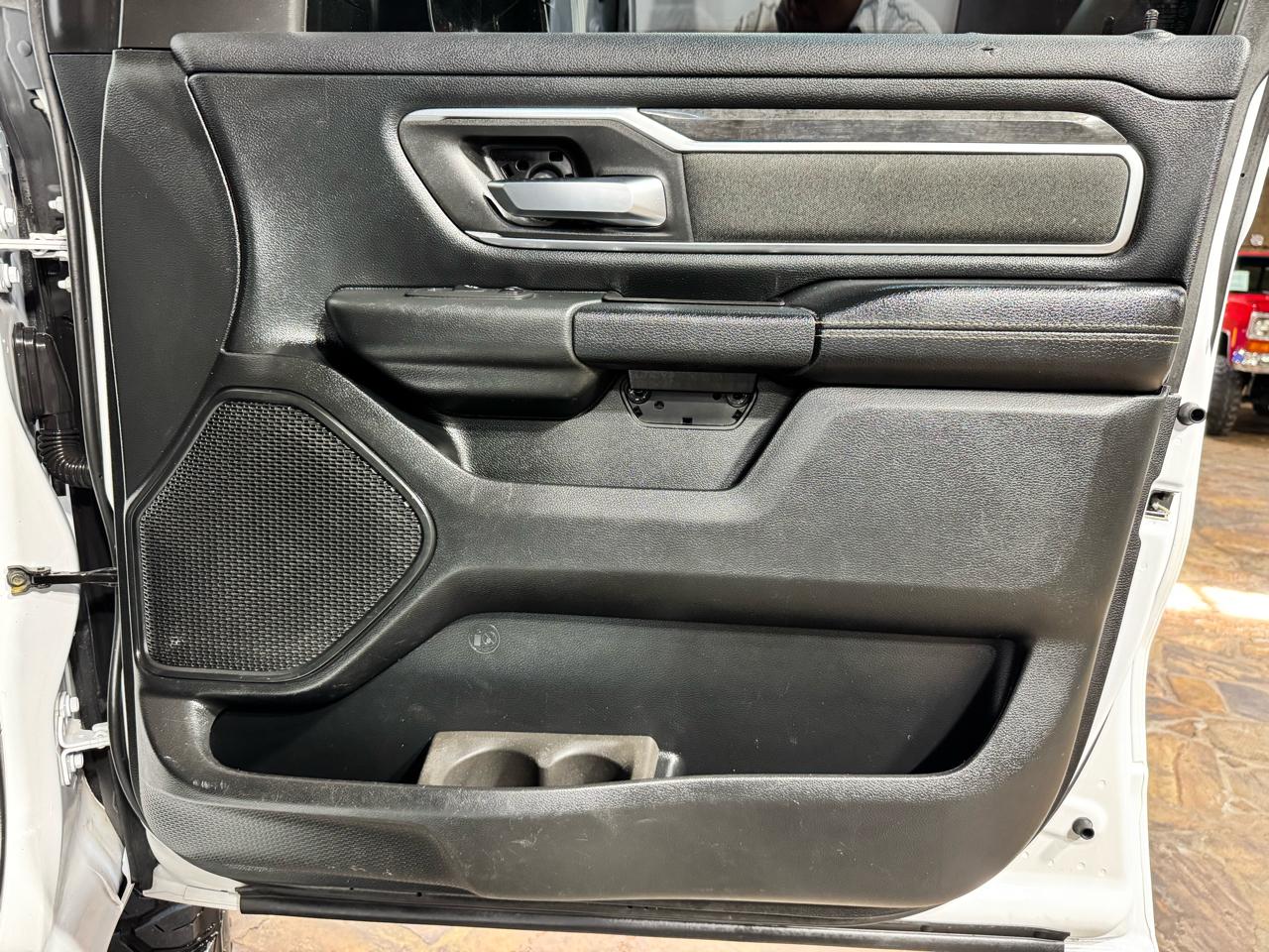 RAM 1500 Big Horn/Lone Star 4x4 Crew Cab 5'7" Box 2019