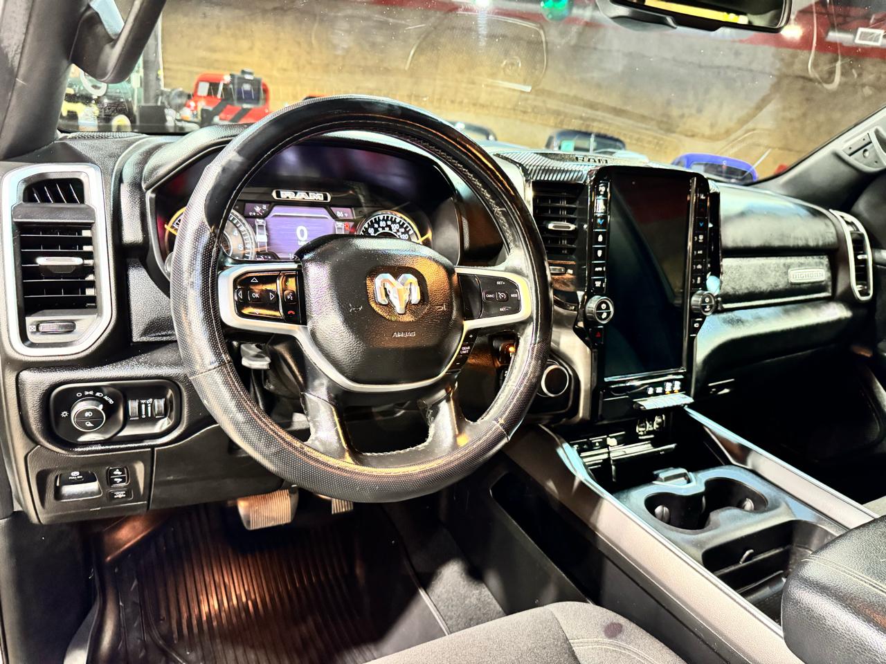 RAM 1500 Big Horn/Lone Star 4x4 Crew Cab 5'7" Box 2019