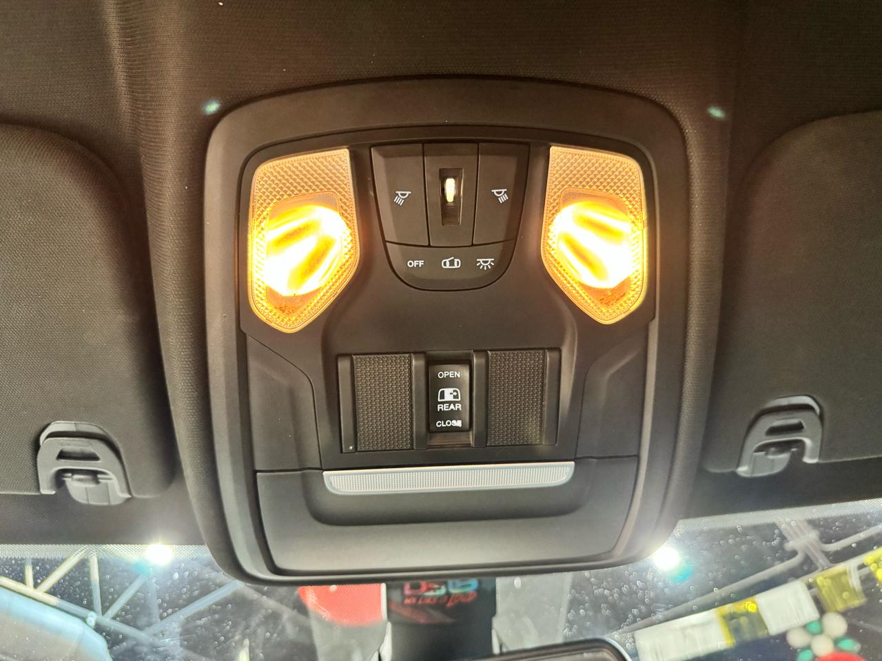 RAM 1500 Big Horn/Lone Star 4x4 Crew Cab 5'7" Box 2019