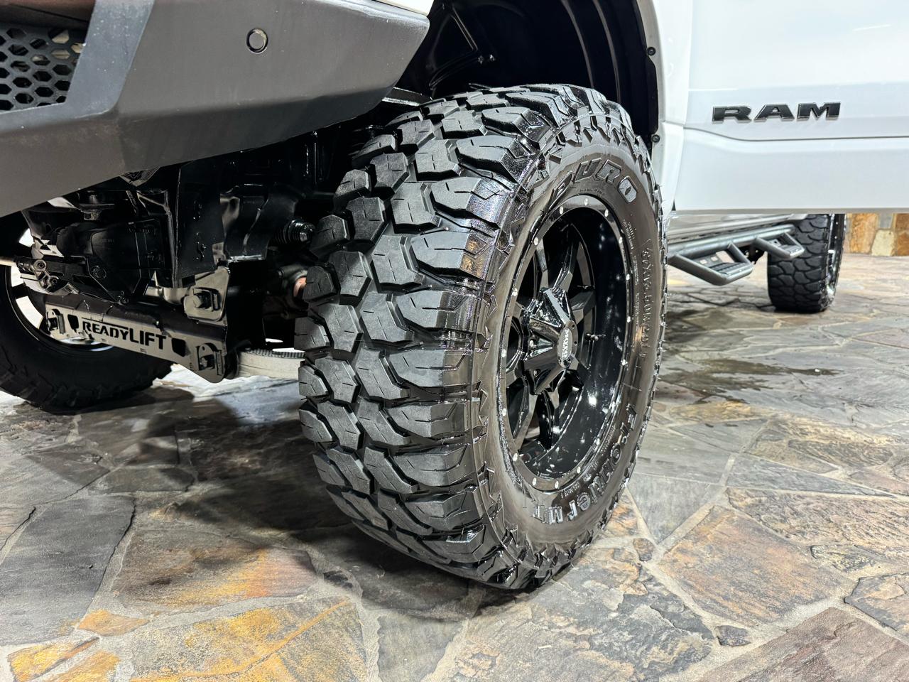 RAM 1500 Big Horn/Lone Star 4x4 Crew Cab 5'7" Box 2019
