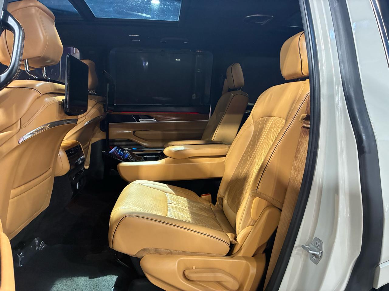 Jeep Grand Wagoneer Series III 4x4 2022