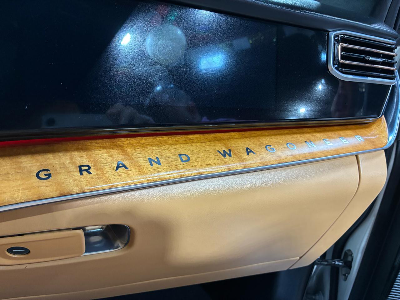 Jeep Grand Wagoneer Series III 4x4 2022