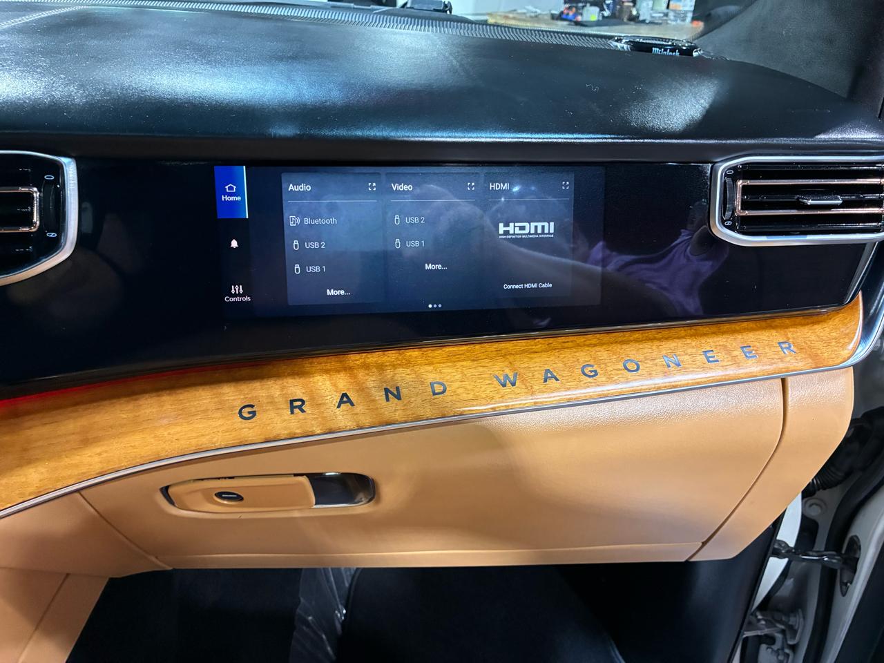 Jeep Grand Wagoneer Series III 4x4 2022