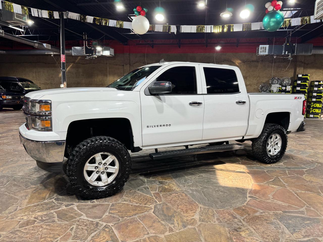 Chevrolet Silverado 1500 2WD Crew Cab 143.5" LT w/1LT 2014