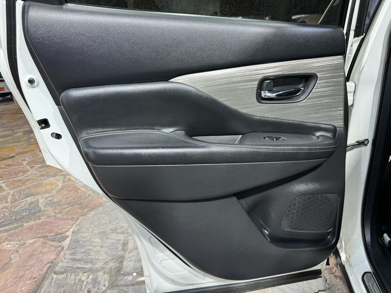 Nissan Murano AWD 4dr SL 2015