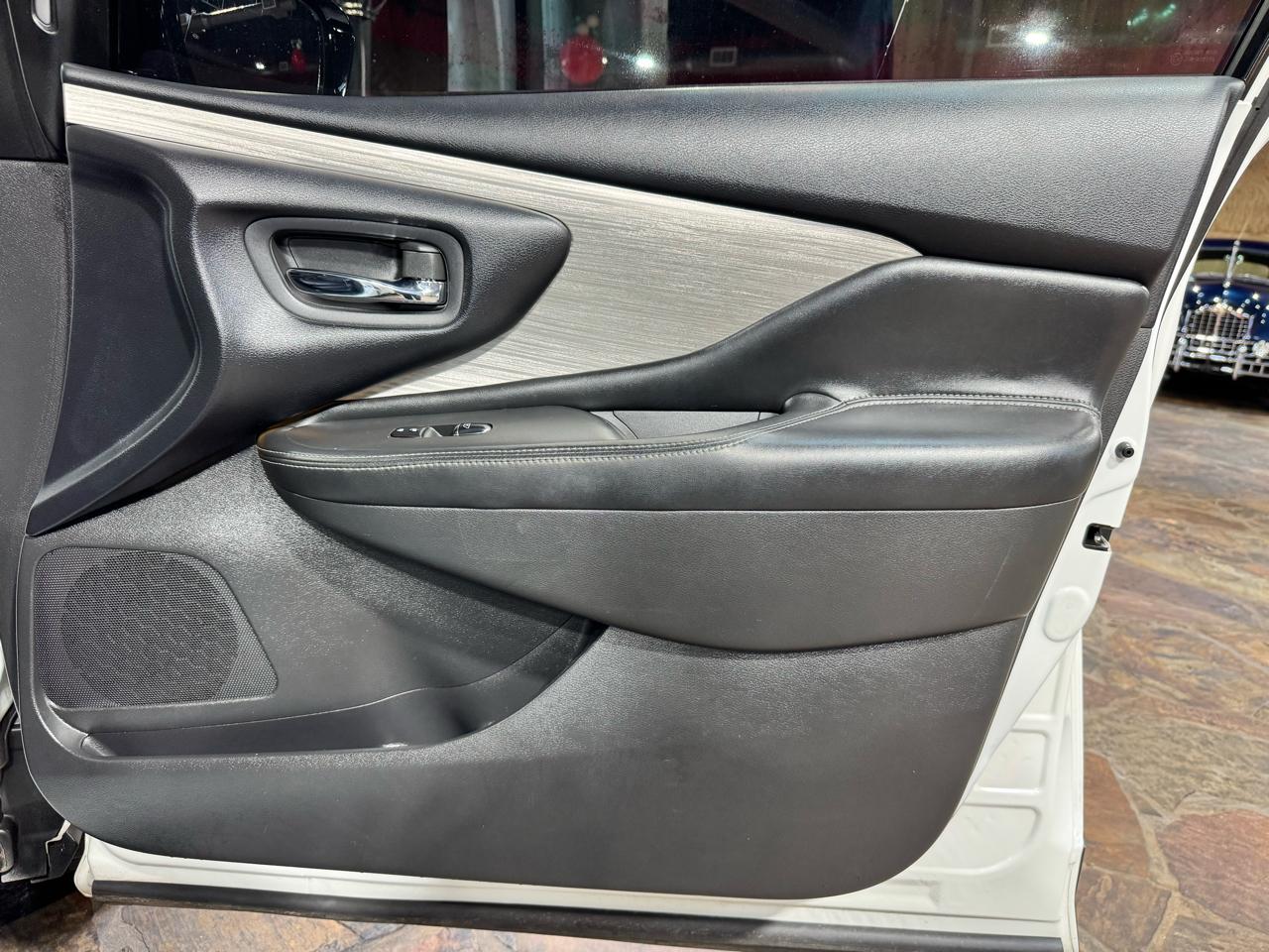 Nissan Murano AWD 4dr SL 2015