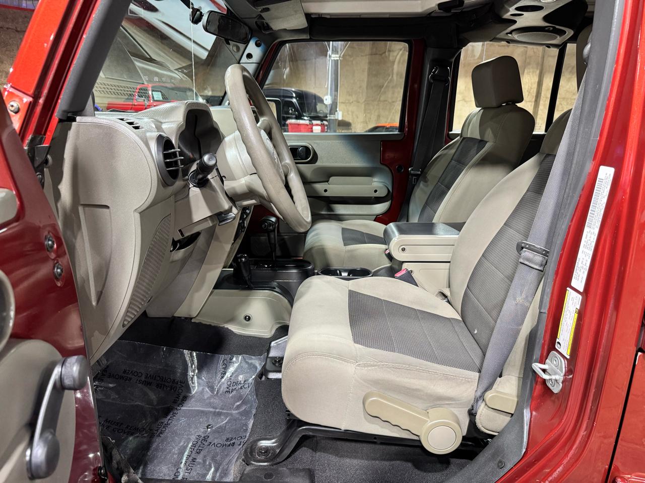 Jeep Wrangler 4WD 4dr Unlimited X 2008