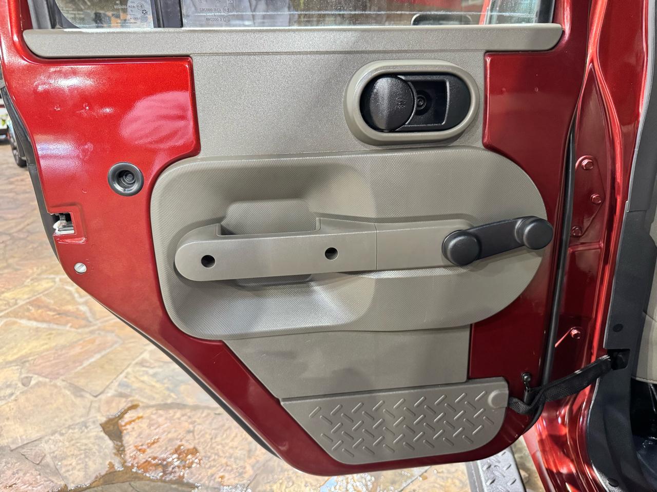 Jeep Wrangler 4WD 4dr Unlimited X 2008