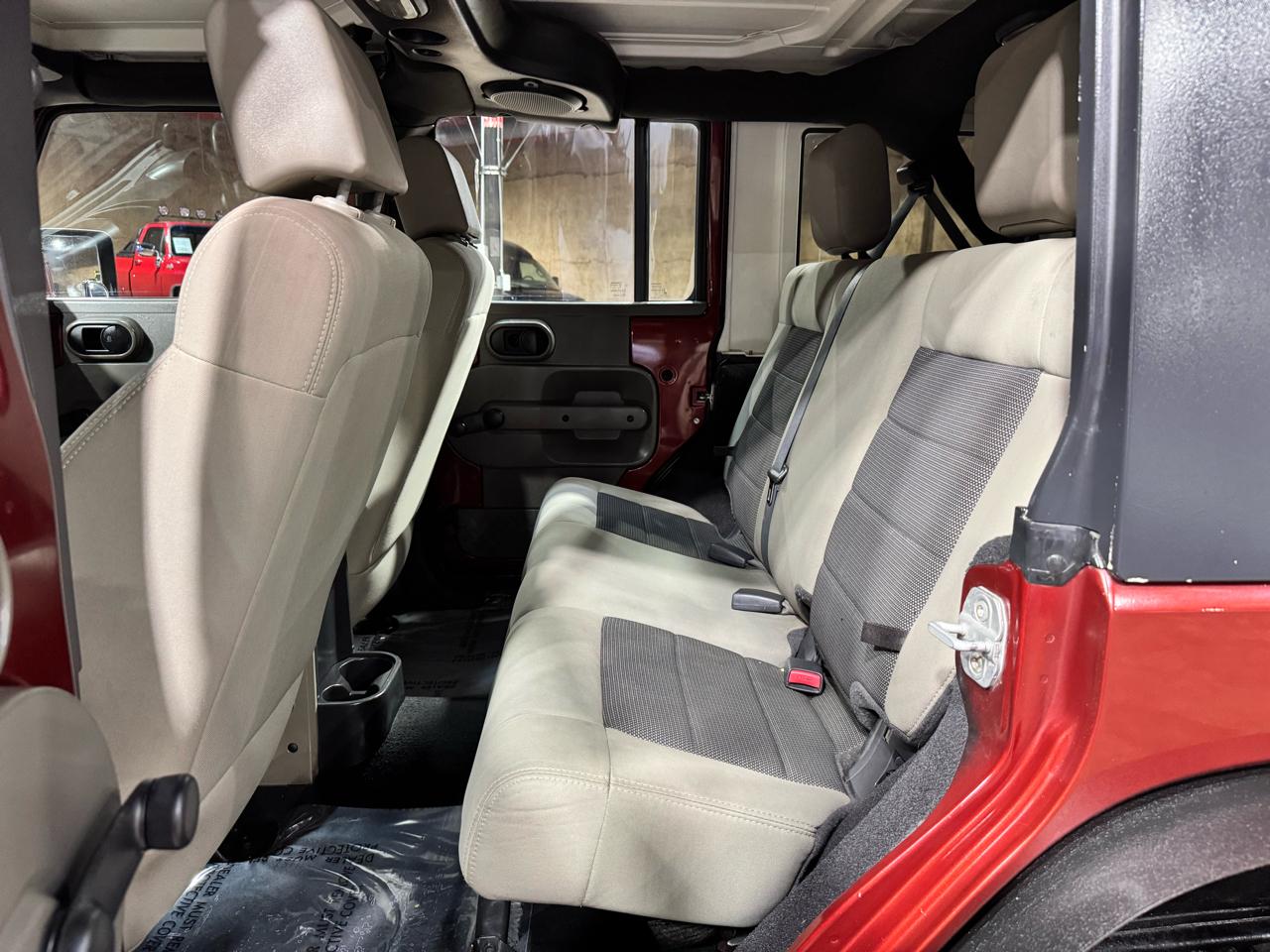 Jeep Wrangler 4WD 4dr Unlimited X 2008