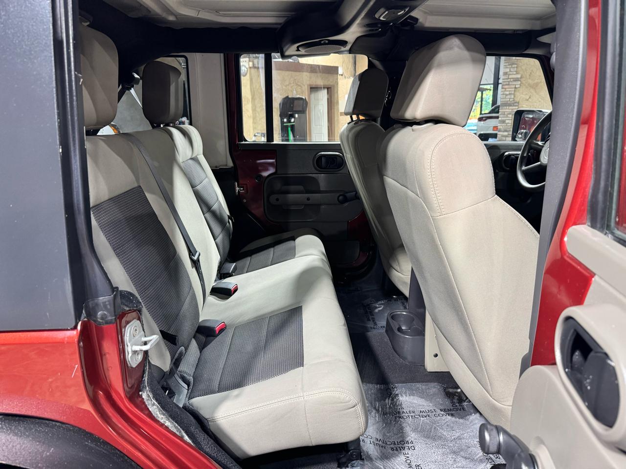 Jeep Wrangler 4WD 4dr Unlimited X 2008
