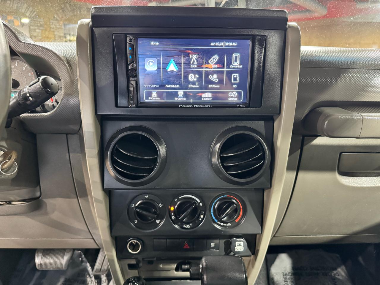 Jeep Wrangler 4WD 4dr Unlimited X 2008