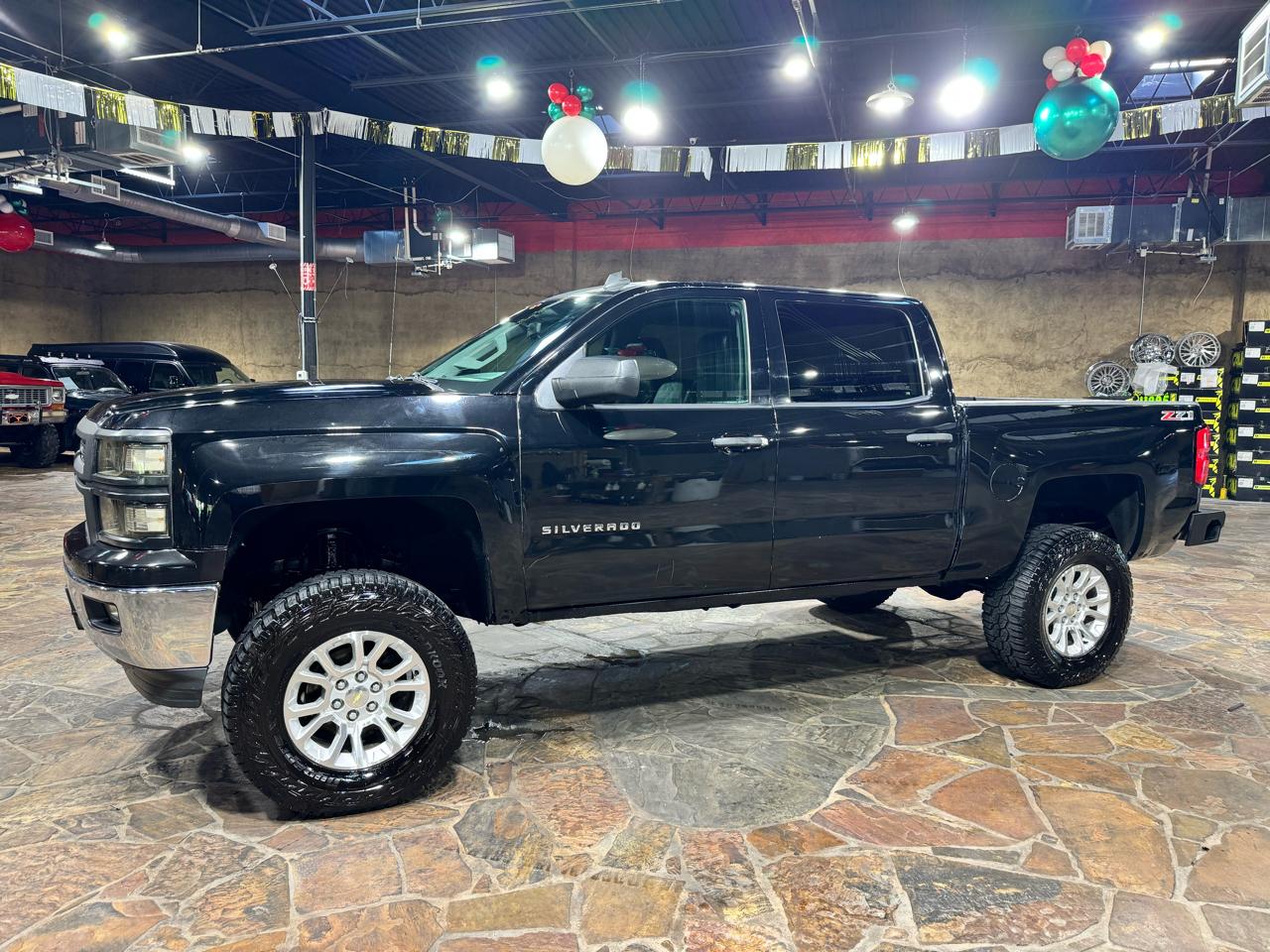 Chevrolet Silverado 1500 4WD Crew Cab 143.5" LT w/2LT 2014
