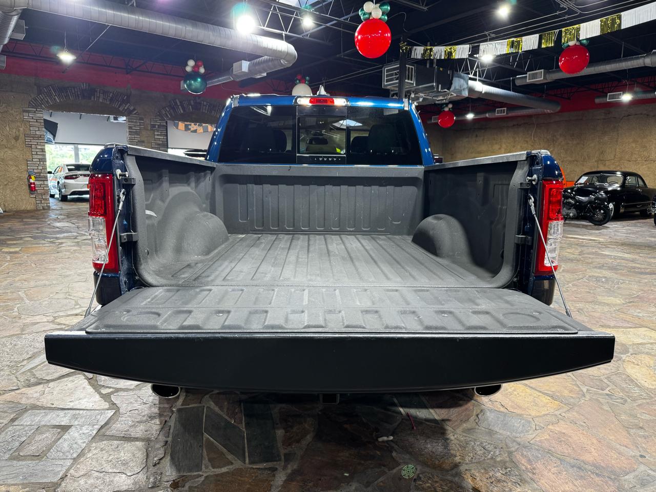RAM 1500 Big Horn/Lone Star 4x2 Crew Cab 5'7" Box 2019