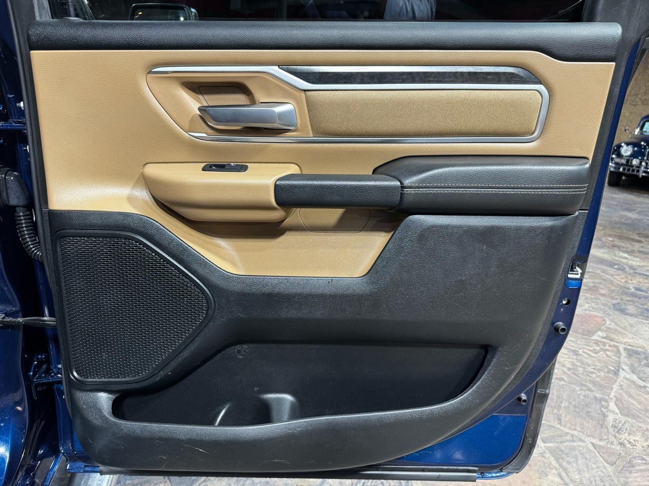 RAM 1500 Big Horn/Lone Star 4x2 Crew Cab 5'7" Box 2019