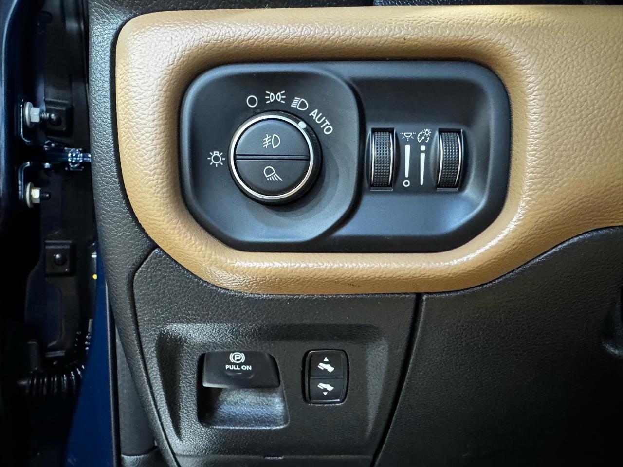 RAM 1500 Big Horn/Lone Star 4x2 Crew Cab 5'7" Box 2019