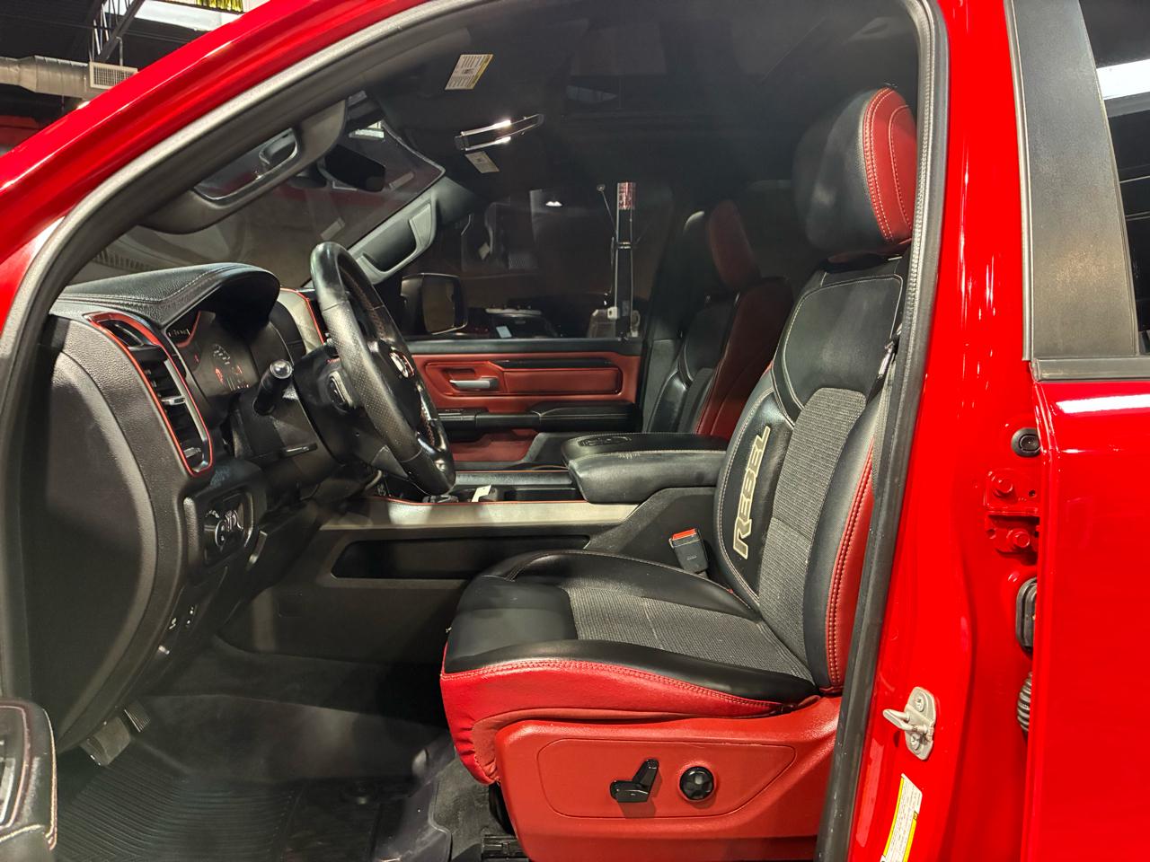 RAM 1500 Rebel Crew Cab 4WD 2019