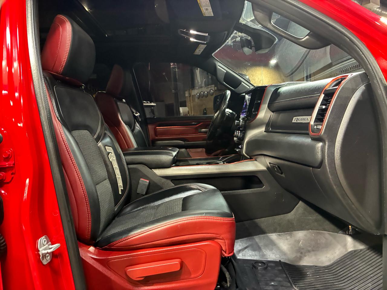RAM 1500 Rebel Crew Cab 4WD 2019