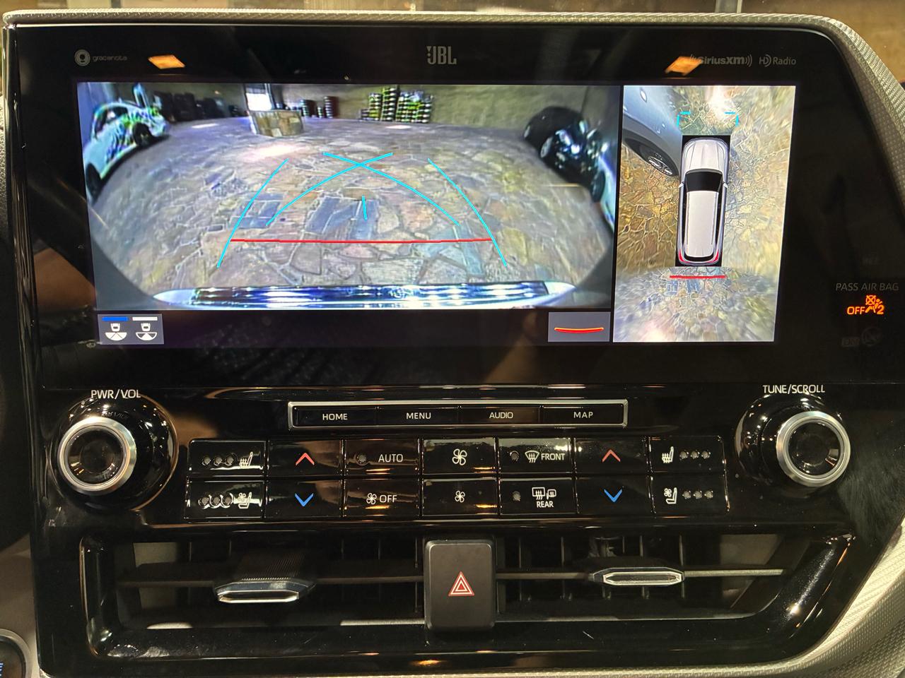 Toyota Highlander Platinum FWD (Natl) 2021