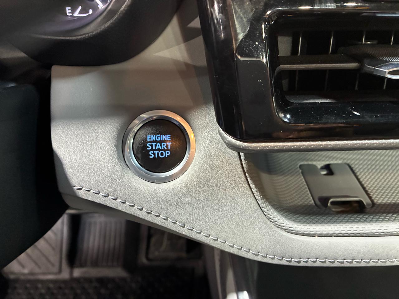 Toyota Highlander Platinum FWD (Natl) 2021