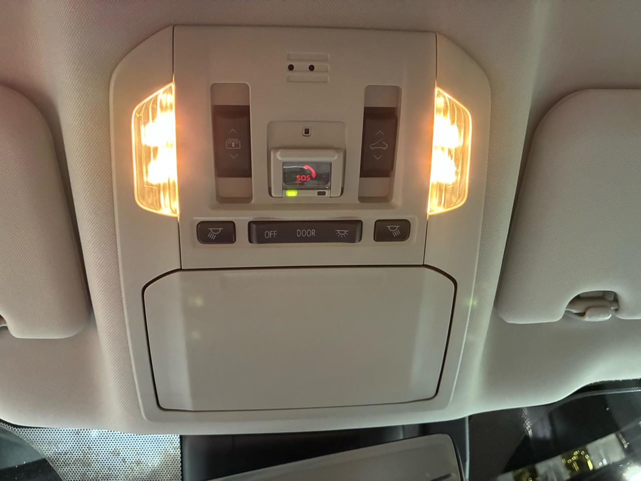 Toyota Highlander Platinum FWD (Natl) 2021