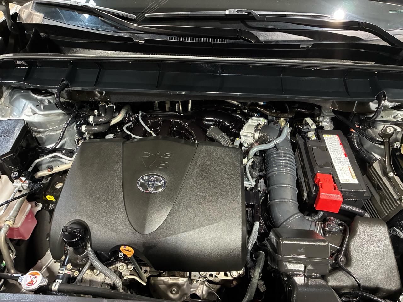 Toyota Highlander Platinum FWD (Natl) 2021