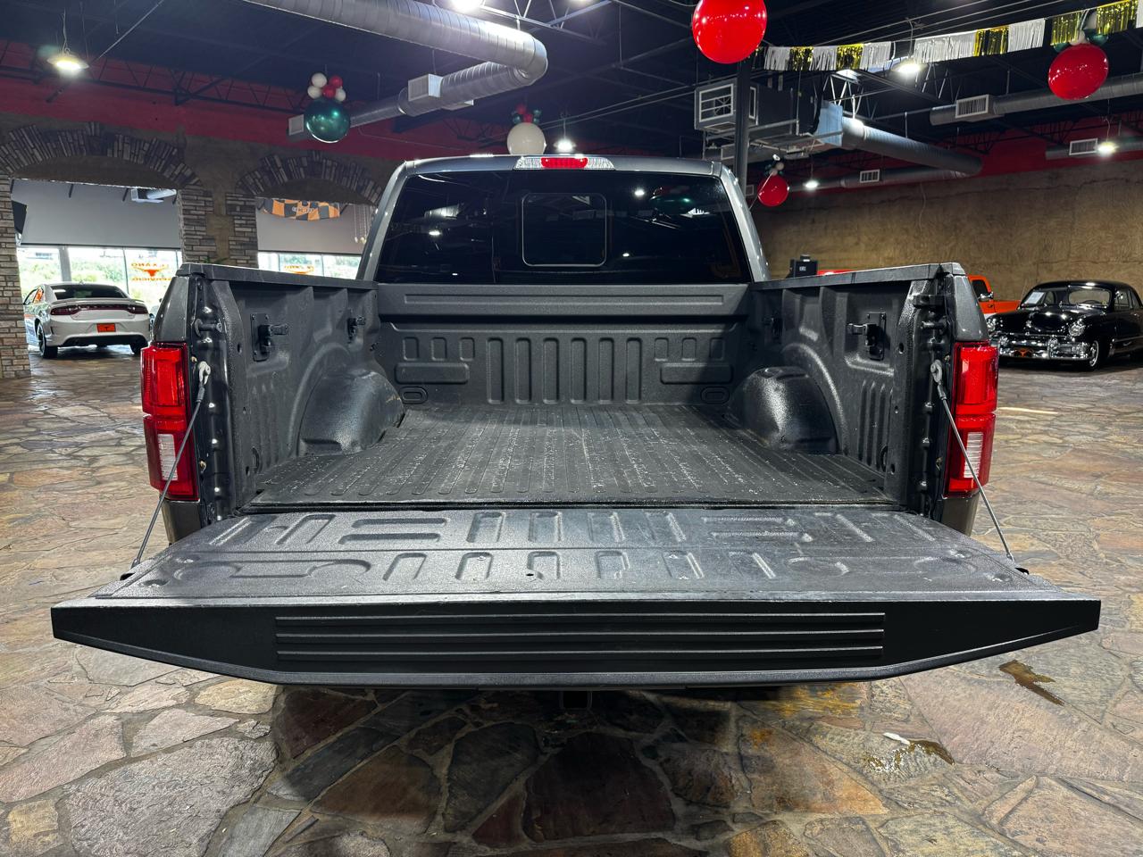 Ford F-150 Platinum 4WD SuperCrew 5.5' Box 2020