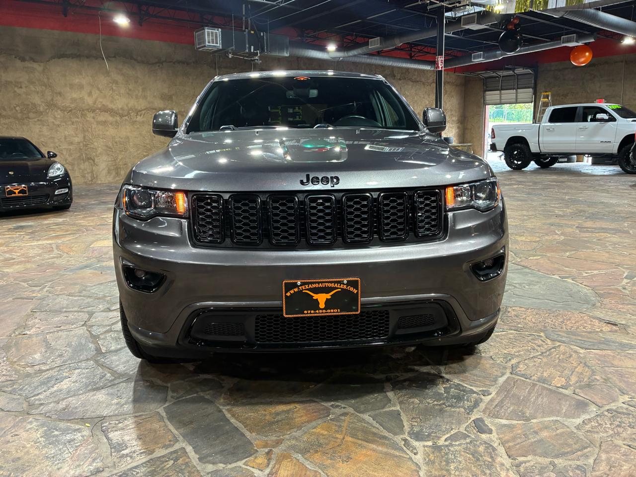 Jeep Grand Cherokee Altitude 4x2 *Ltd Avail* 2018