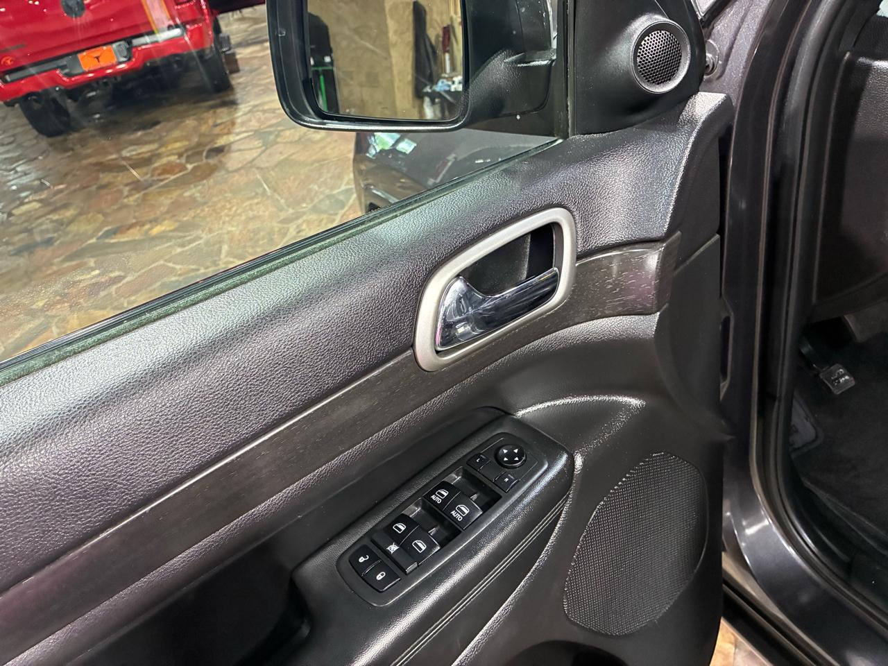 Jeep Grand Cherokee Altitude 4x2 *Ltd Avail* 2018