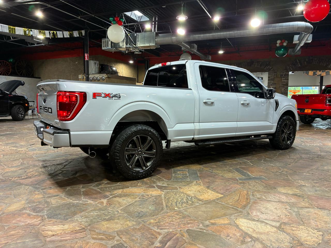 Ford F-150 XLT SuperCab 6.5-ft. Bed 4WD 2021