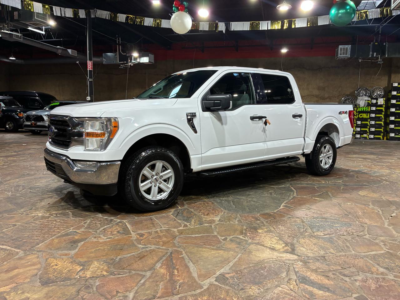 Ford F-150 4WD SuperCab 133" XLT 2022