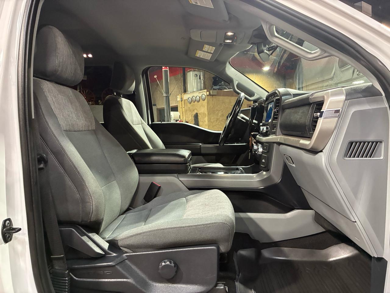 Ford F-150 4WD SuperCab 133" XLT 2022