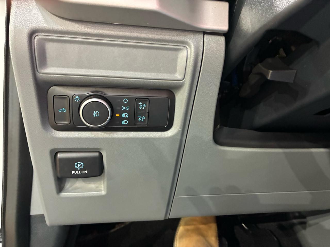 Ford F-150 4WD SuperCab 133" XLT 2022