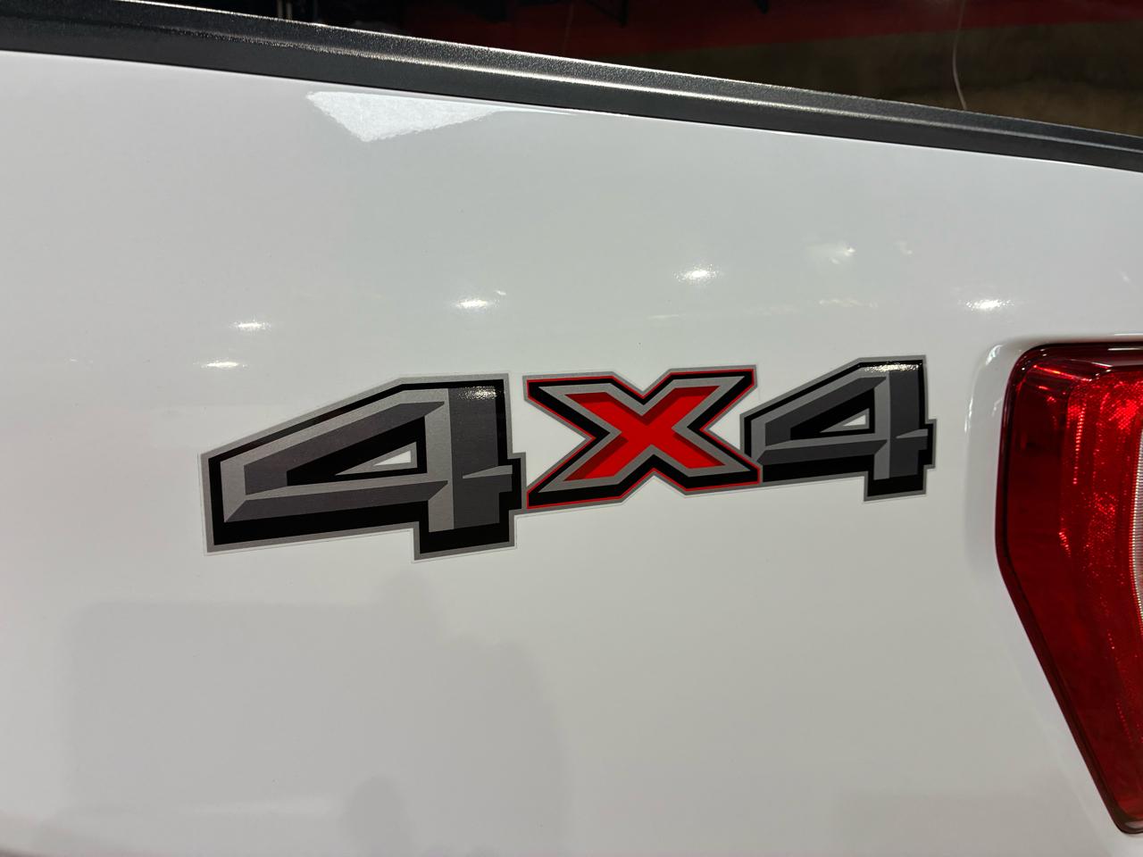 Ford F-150 4WD SuperCab 133" XLT 2022