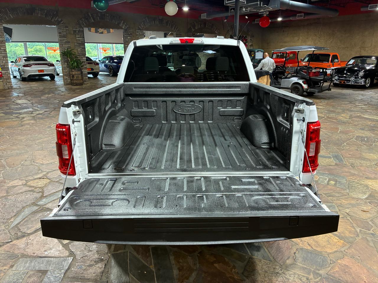 Ford F-150 4WD SuperCab 133" XLT 2022