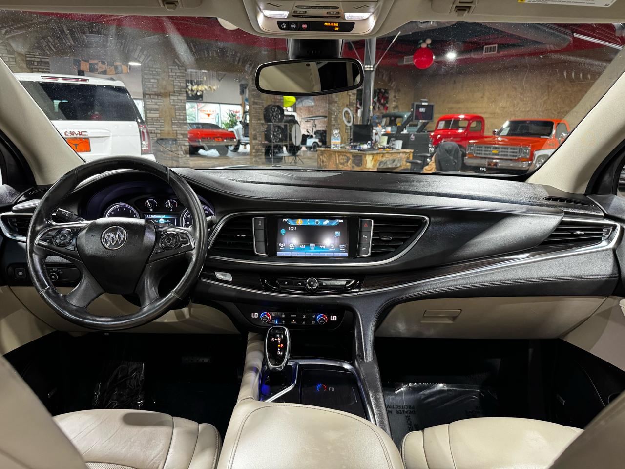 Buick Enclave FWD 4dr Premium 2018