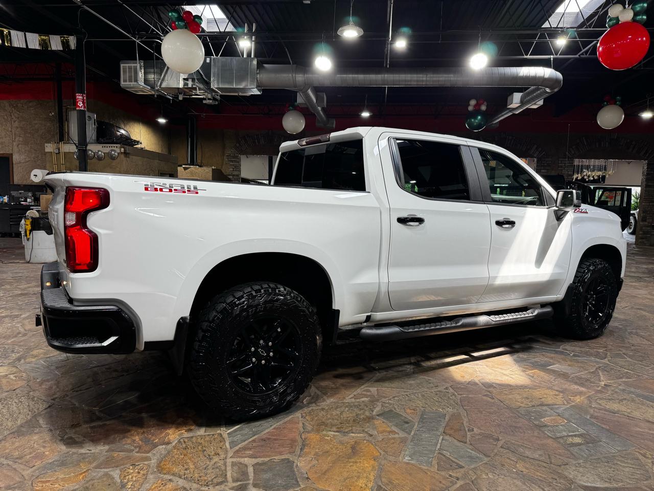 Chevrolet Silverado 1500 4WD Crew Cab 147" LT Trail Boss 2019