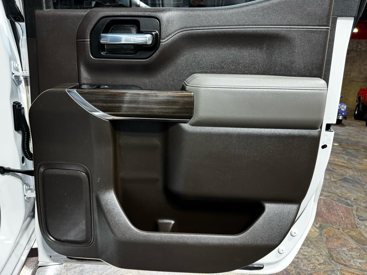 Chevrolet Silverado 1500 4WD Crew Cab 147" LT Trail Boss 2019