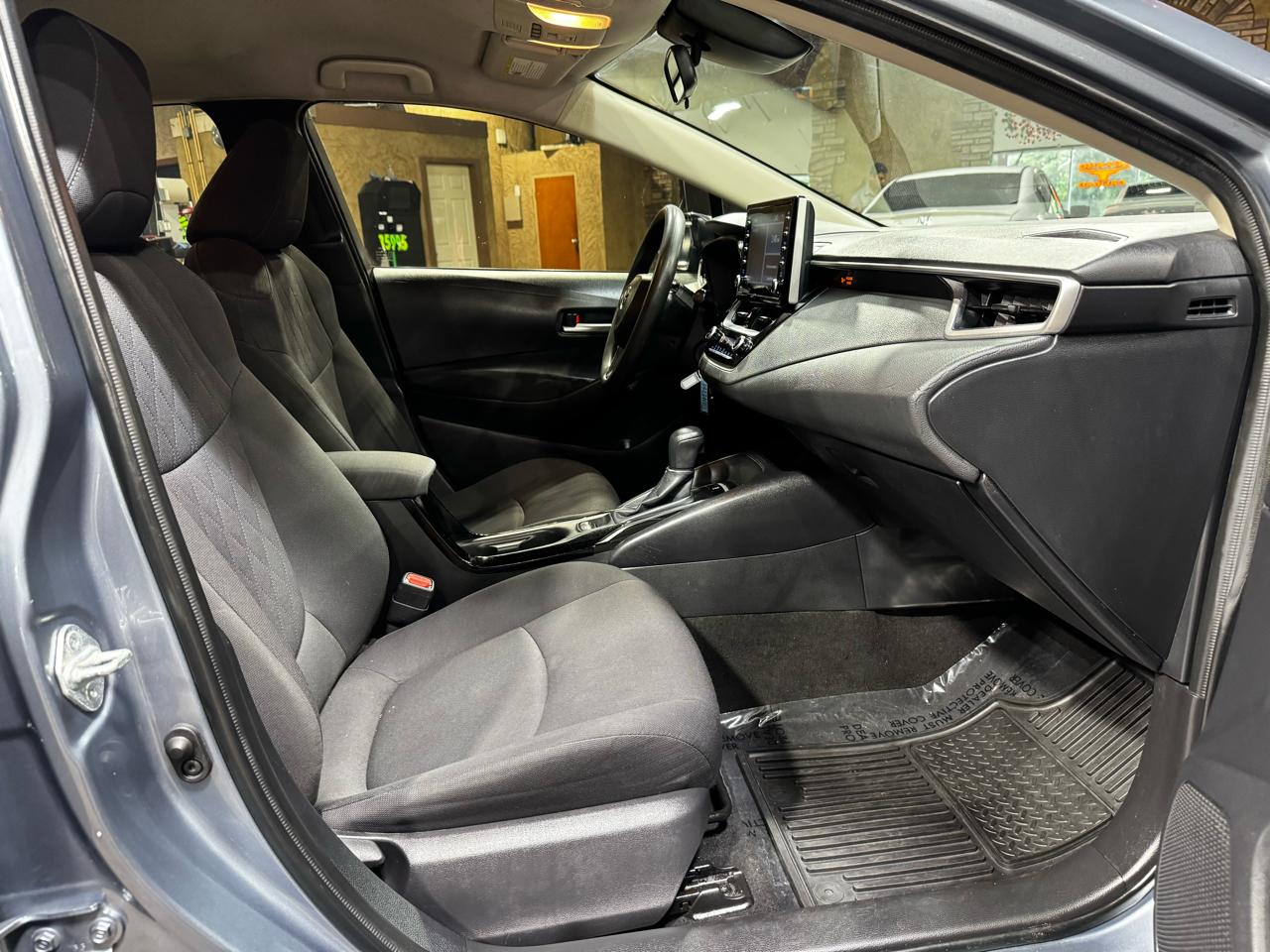 Toyota Corolla LE CVT (Natl) 2020