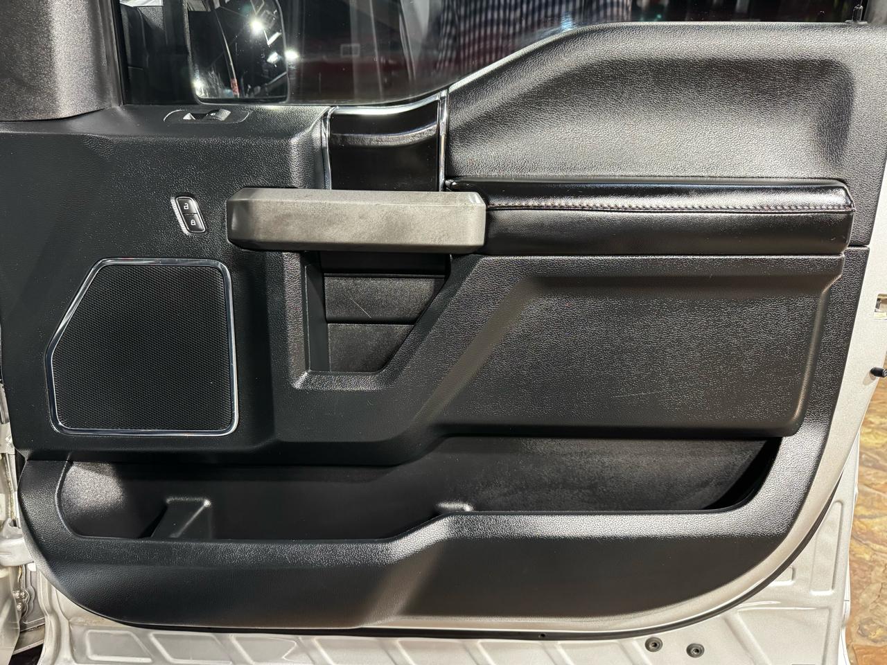 Ford F-150 Platinum 4WD SuperCrew 5.5' Box 2018