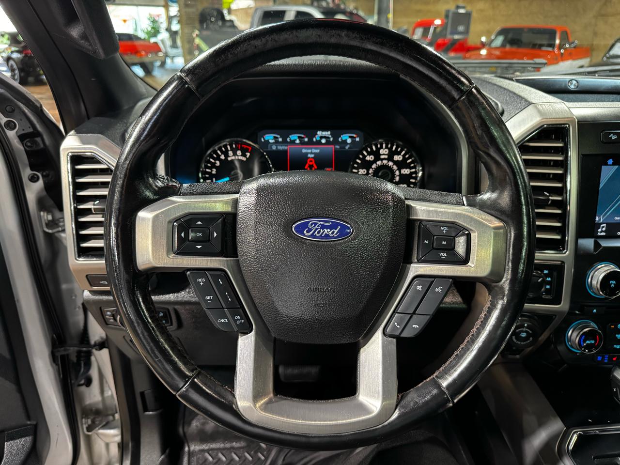 Ford F-150 Platinum 4WD SuperCrew 5.5' Box 2018