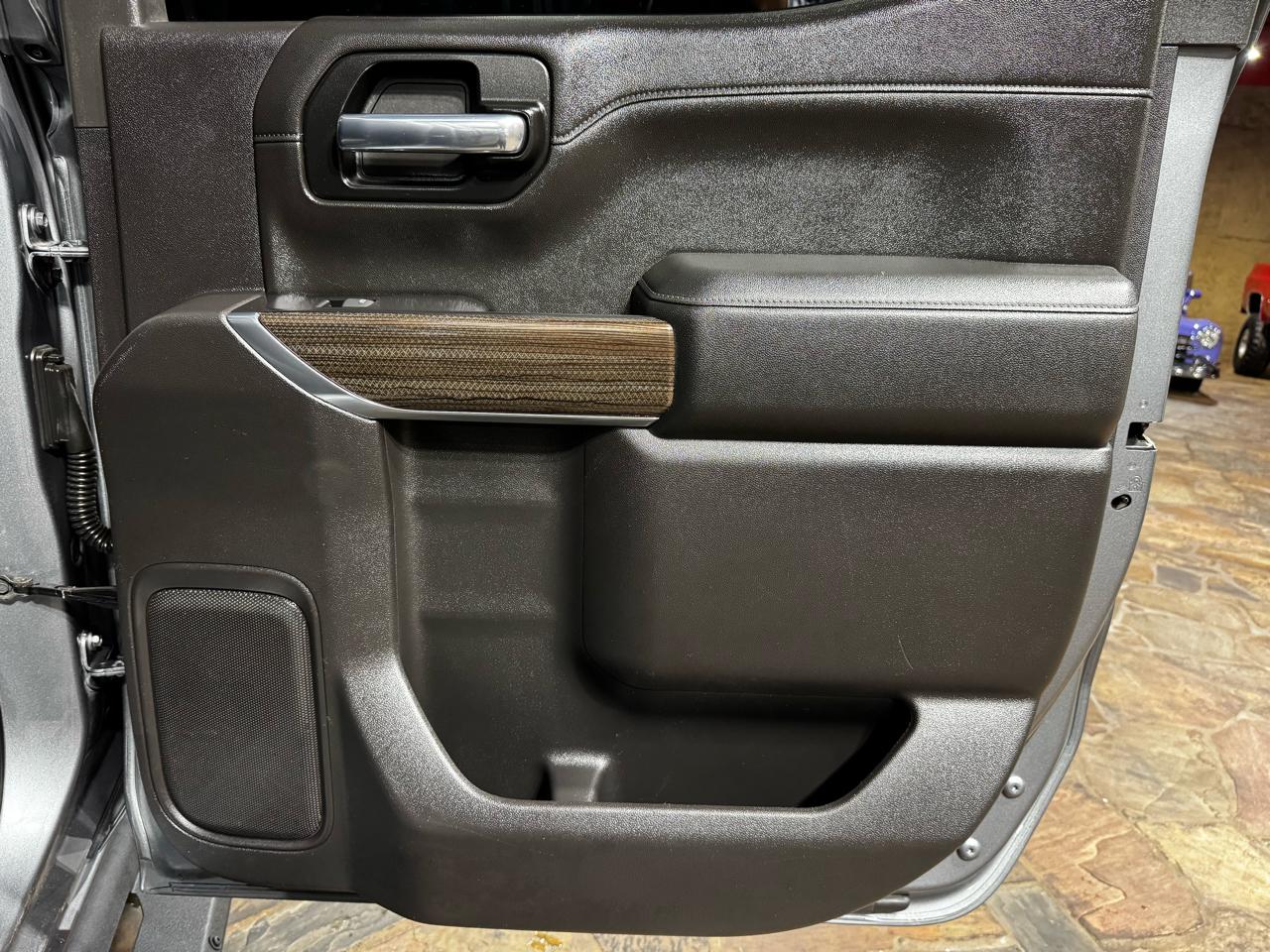 Chevrolet Silverado 1500 4WD Crew Cab 147" LT Trail Boss 2019