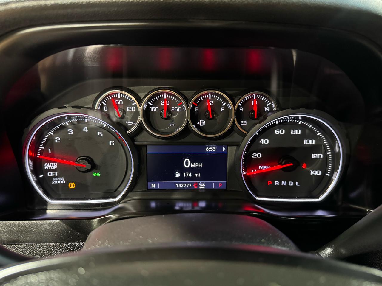 Chevrolet Silverado 1500 4WD Crew Cab 147" LT Trail Boss 2019