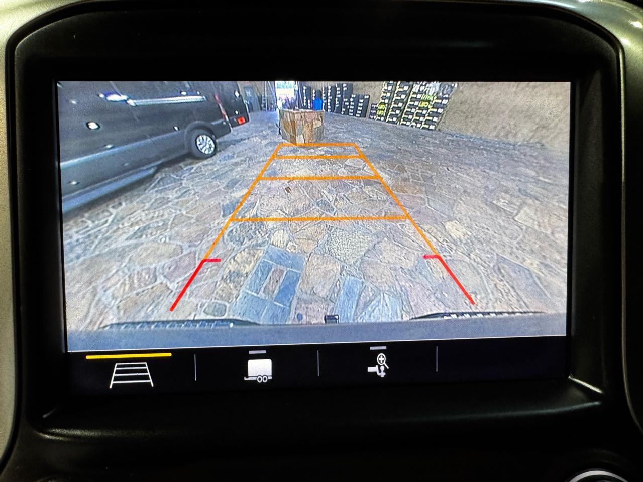 Chevrolet Silverado 1500 4WD Crew Cab 147" LT Trail Boss 2019