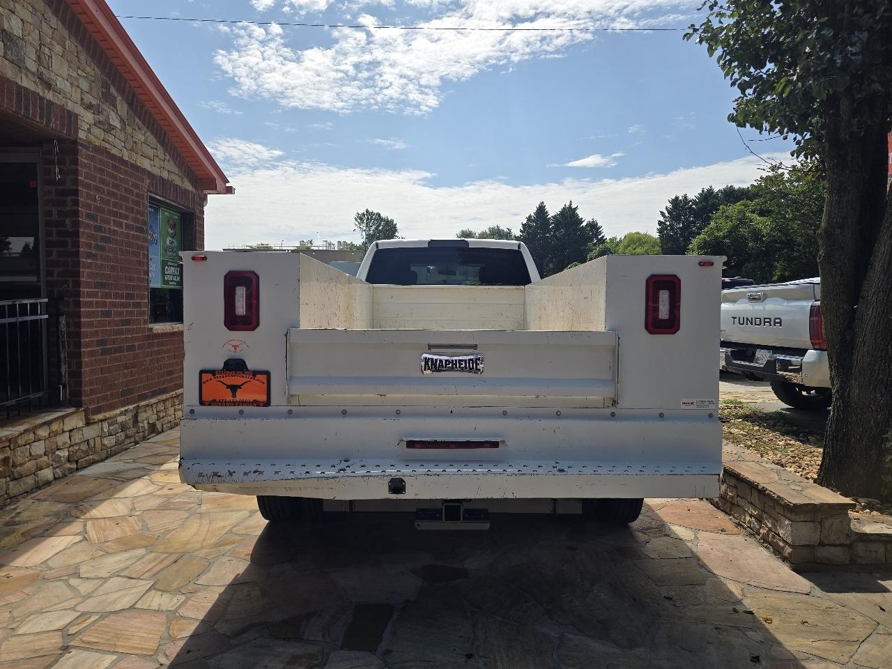 RAM 5500 Chassis Cab Tradesman 4x4 Crew Cab 60" CA 173.4" WB 2018