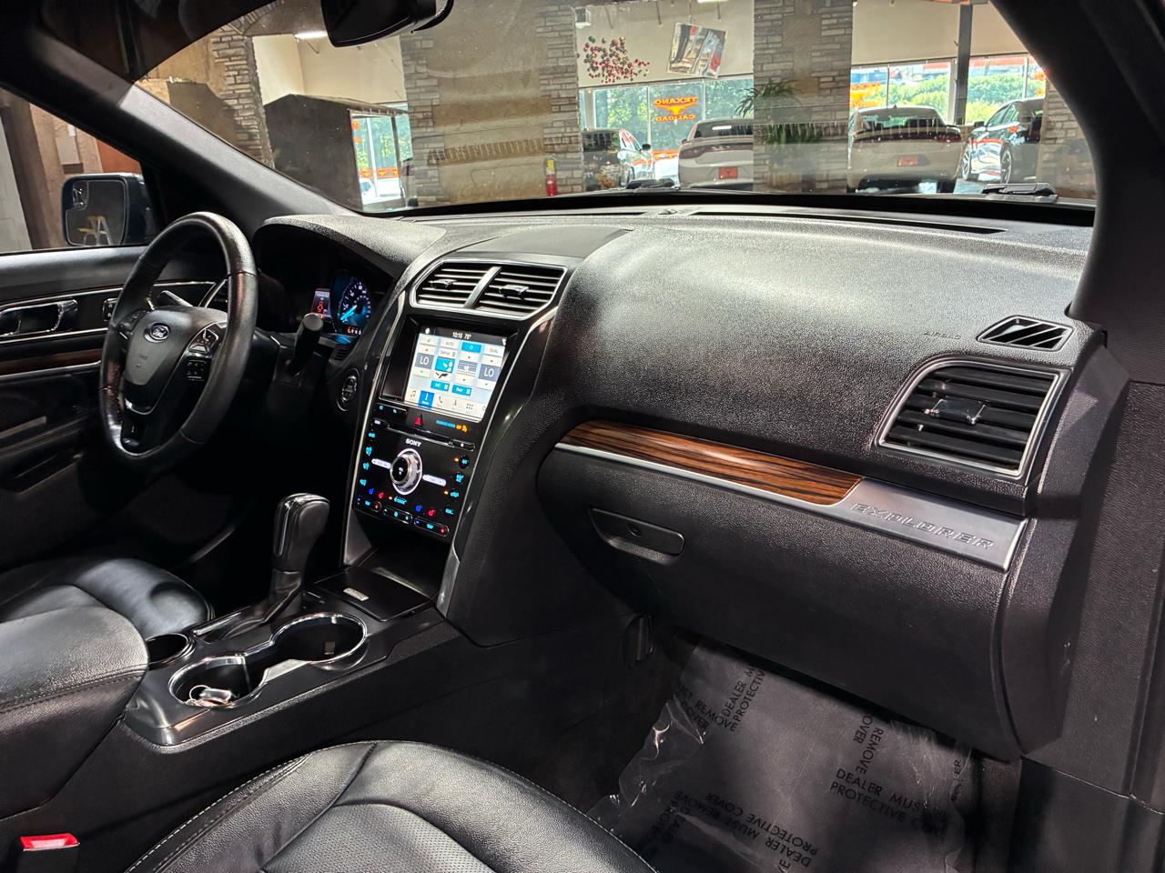 Ford Explorer Limited FWD 2018