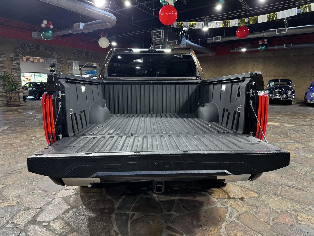 Toyota Tundra 4WD Limited Hybrid CrewMax 5.5' Bed (Natl) 2024