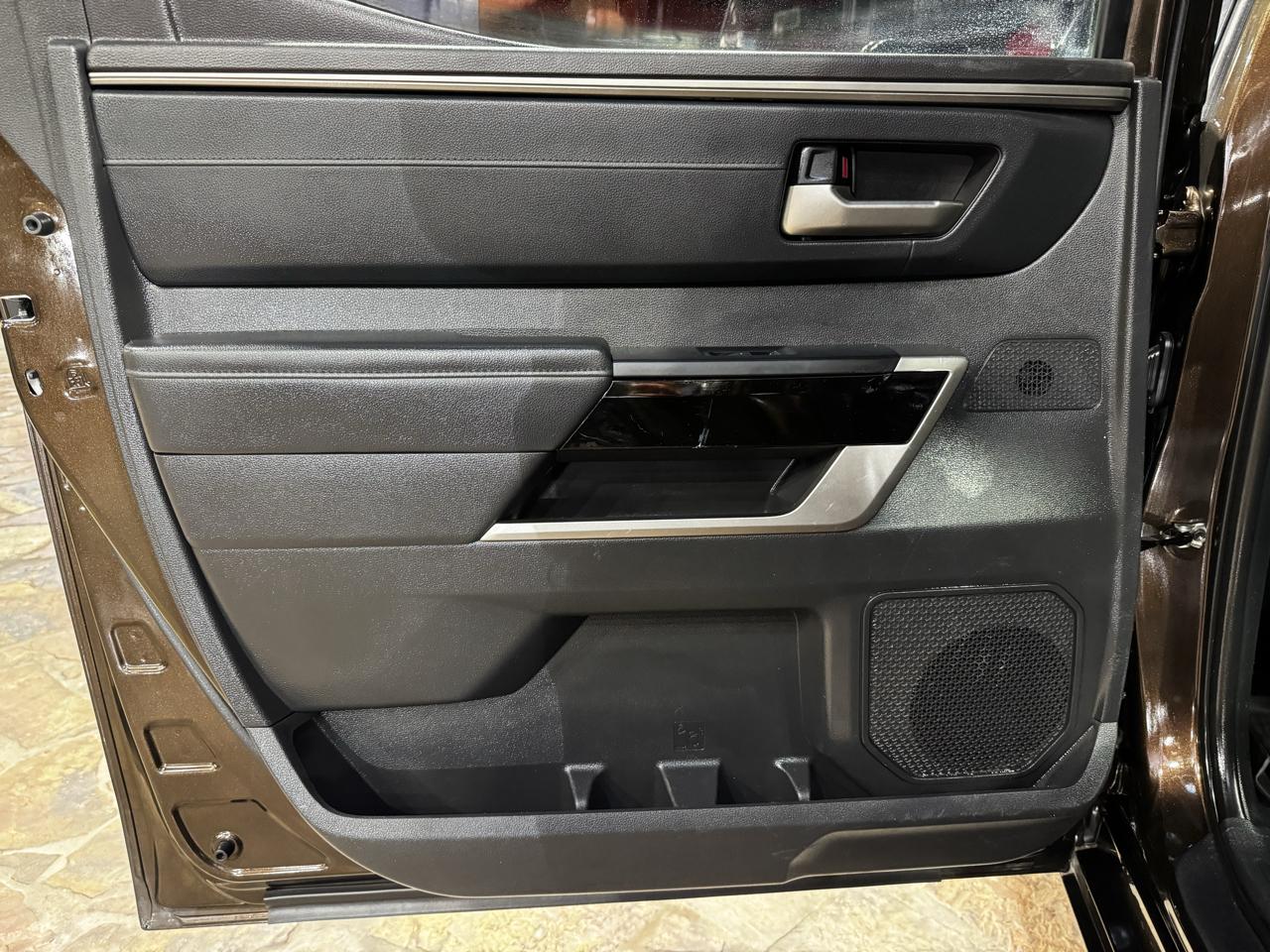 Toyota Tundra 4WD Limited Hybrid CrewMax 5.5' Bed (Natl) 2024