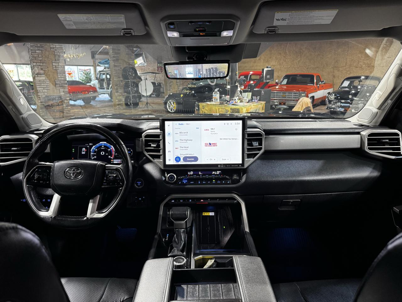 Toyota Tundra 4WD Limited Hybrid CrewMax 5.5' Bed (Natl) 2024