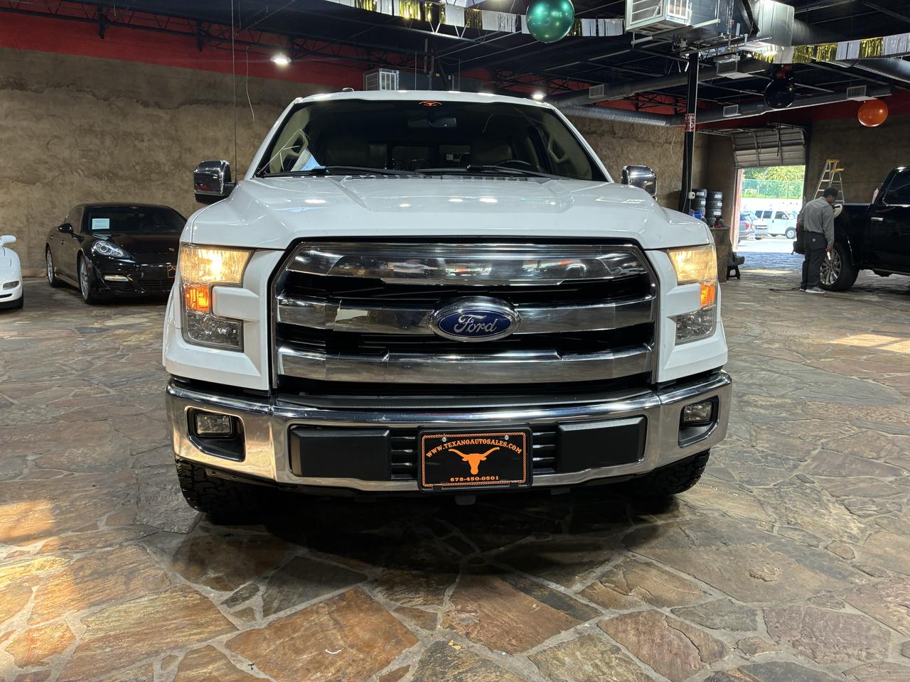 Ford F-150 2WD Supercab 133" Lariat 2017