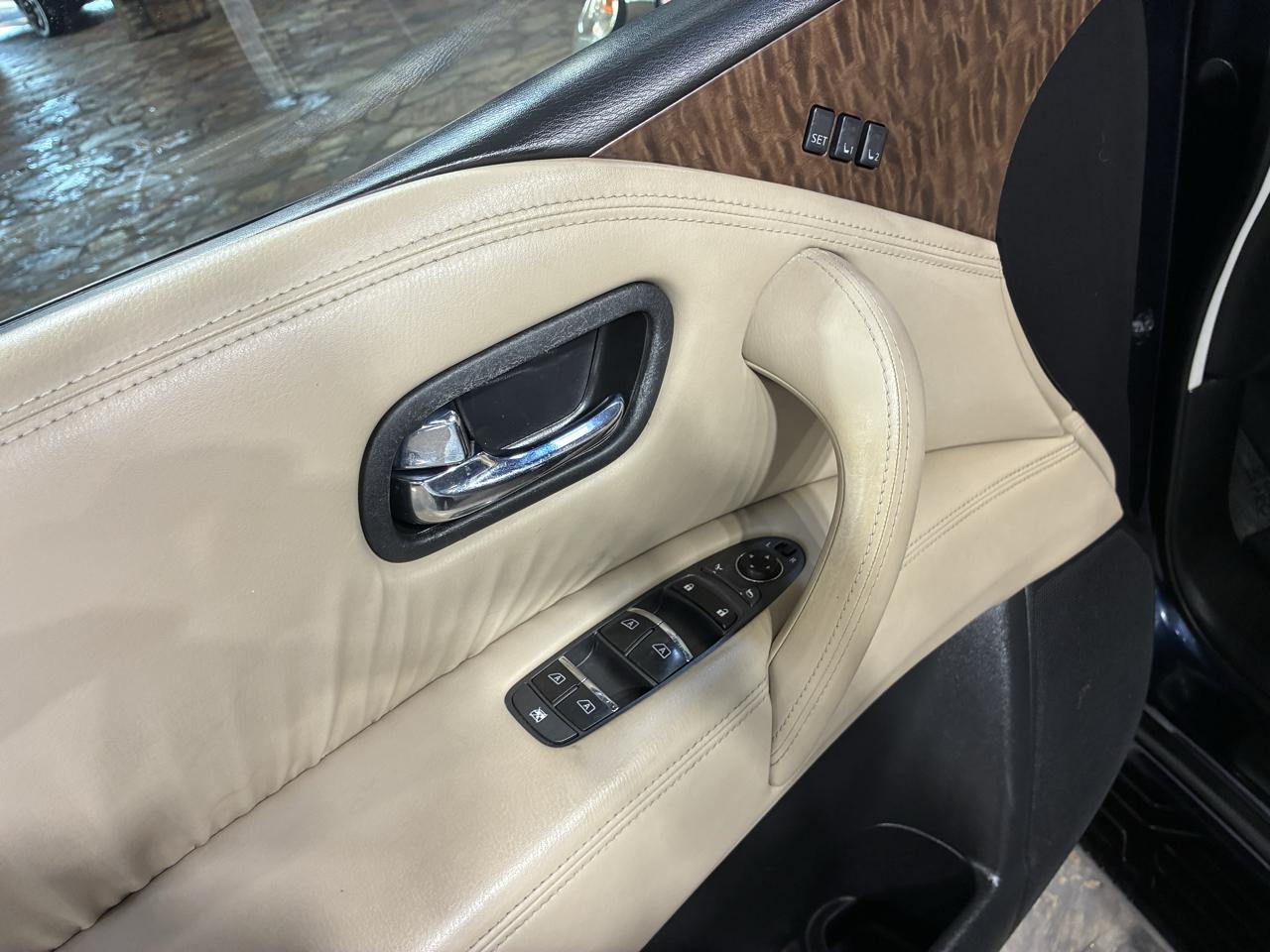 Nissan Armada 4x2 SL 2017